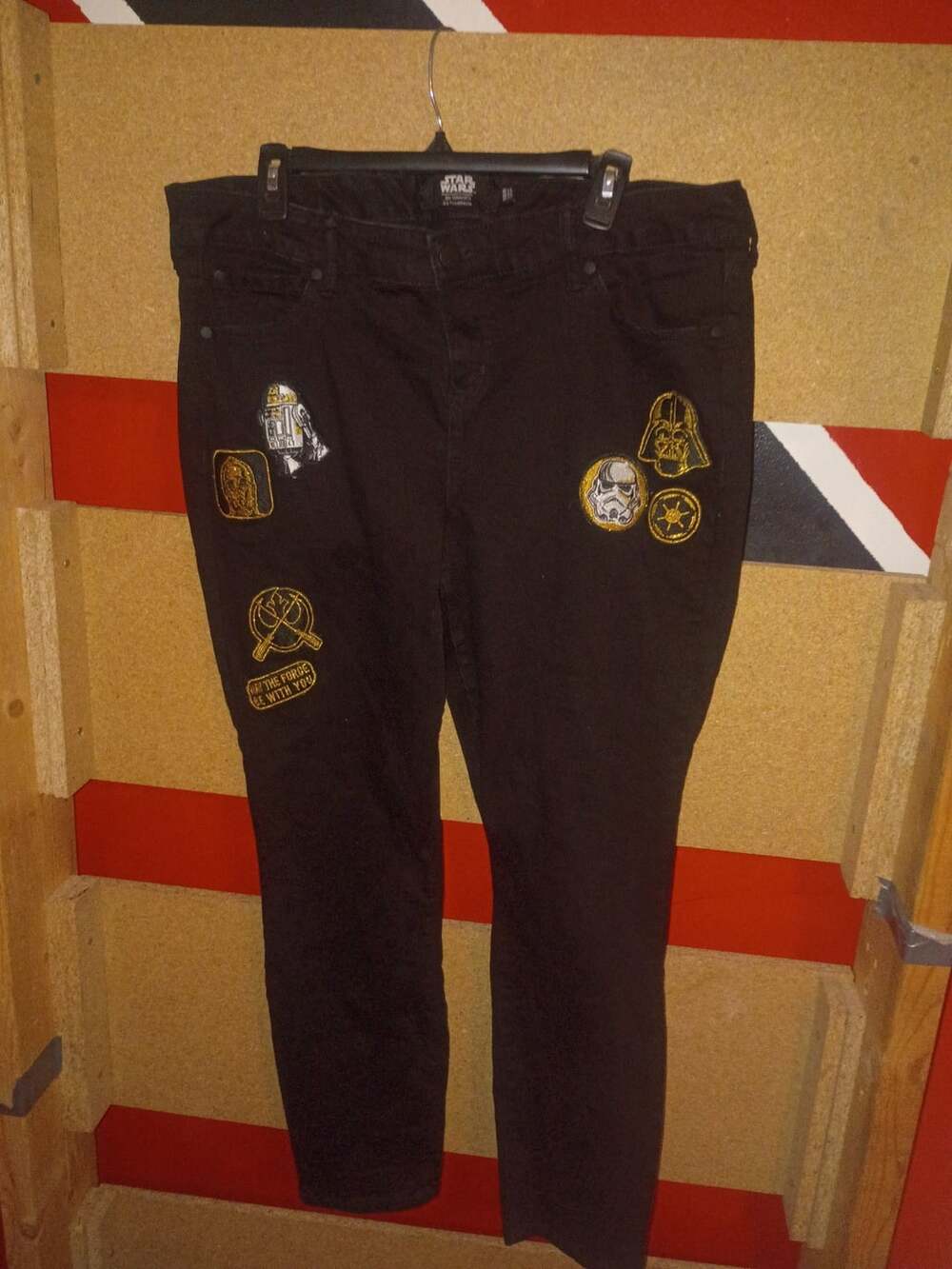 Her Universe Star Wars Patch Skinny Jeans Size 18R Black